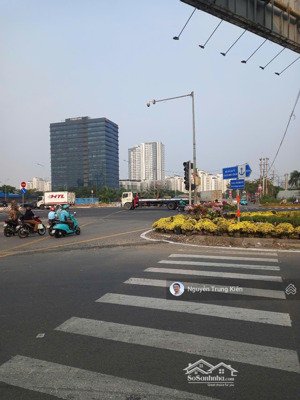 bán nhà c4 - hiếm - mt nguyễn văn linh _ 150mv _ ngang 8m _ xd 7 tầng