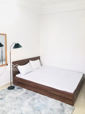 mình chính chủ cho thuê ccmn tại trần bình cách thương mại 700m, gần các trường đại học quốc gia