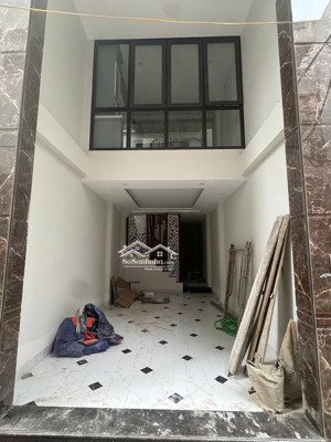 hiếm kim giang - 7 tầng thang máy - ngõ rộng 3 gác tránh xe máy - 35m ra ô tô tránh