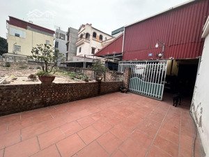 bán đất tại đường ngô gia tự, phường việt hưng, long biên, hà nội, giá ưu đãi 5,85 tỷ, 33m2