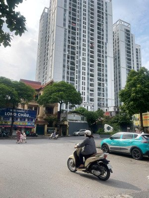 bán căn hộ tầng 1 hồ đền lừ, hoàng mai - 55m2 - giá chỉ 3.95 tỷ. vay được bank, cam kết đúng