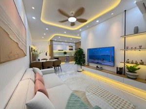 bán căn hộ sky garden pmh 88m2 3pn nội thất mới 100% cao cấp hỗ trợ vay 80% giá chỉ 6.790 tỷ