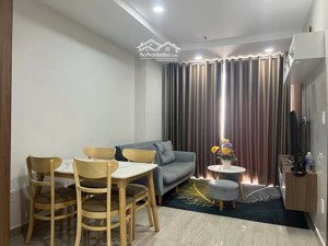 cho thuê căn hộ 2pn - 2wc biconsi tower ngã tư chợ đình