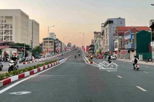 bán đất tặng nhà-phố hồng tiến-long biên-dt 93m2*mt 4,5m-vỉa hè-ngõ 3 oto tránh-kinh doanh sầm uất