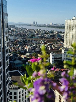 bán nhanh căn 03 ngủ 110m tòa t5 vị trí trung tâm tầng đẹp căn góc nhà sửa đẹp full đồ