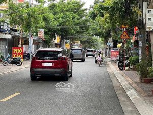 cần bán căn nhà mặt tiền đường chính ngô quyền tp. vũng tàu.