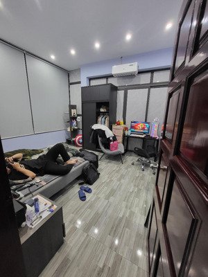 cho thuê nhà ngõ 2 ô tô tránh tại trung kính