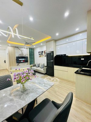 chính chủ bán căn hộ 3 phòng ngủ tòa đại kim buiding , sổ đỏ chính chủ