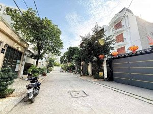 bán cặp đất đường 12m hiệp thành 19, quận 12, 10mx25m, khu biệt thự, giá: 13.5 tỷ