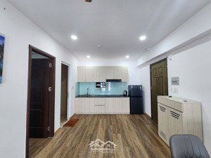 cần cho thuê căn hộ vừa làm xong, sạch sẽ thoáng mát tại mường thanh viễn triều lh 