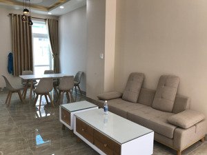 cho thuê nhà phố full nội thất tại park riverside giá 15 triệu/tháng. liên hệ tấn giàu