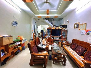 hiếm-trung tâm cầu giấy-nhà dân xây 5 tầng-2 thoáng trước sau-full nội thất-ngõ nông giá 15.xx tỷ