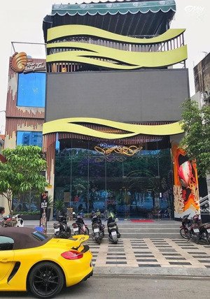 mặt tiền giá tốt!!! nằm ngay đường nguyễn thông phường võ thị sáu quận 3