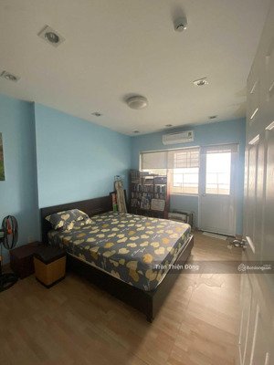 chính chủ gấp bán nhà thạch thị thanh, tđ, q1 (5.3x20) cn =105m2 - 4 tầng . chỉ 25 tỷ 