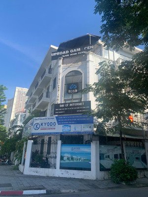 cho thuê căn góc 135m2 tại kđtm đại kim, nguyễn xiển 4 tầng hoàn thiện cơ bản đường 21m đỗ xe free