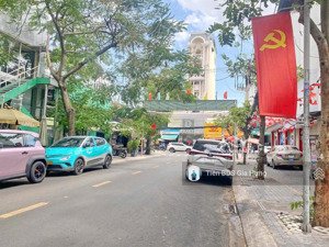 bán nhà cấp đường số 1 tân phú quận 7 (chợ tân mỹ) diện tích 5x22 giá bán 19 tỷ thương lượng .