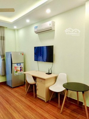 cho thuê căn studio mễ trì chính chủ -full đồ 4,x triệu
