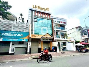 cho thuê nguyên căn đường song hành, an phú, quận 2 (7,5mx20m) 150m2, 410m2 sàn