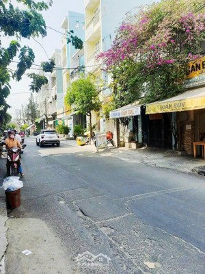 7x14m, thông minh phụng, hồng bàng, quận 6- đường 6m xe hơi tránh