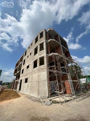 GIÁ RẤT TỐT ĐẤT NỀN VÀ NHÀ PHỐ LIỀN KỀ, NGÔ CHÍ QUỐC, BÌNH CHIỂU, THỦ ĐỨC, SHR, HXH, GIÁ 3TỶ385