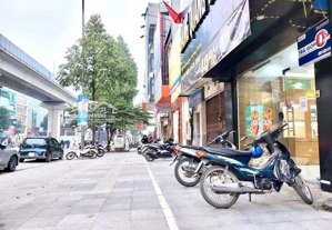 cực sốc, chủ nhà cần bán nhà trong tháng này. nhà mặt phố quang trung dt 52m2x4t giá chỉ hơn 10 tỷ