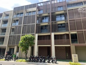 bán nhà mặt phố tại the global city, 31,5 tỷ, 100m2, 5 tầng, 9pn, 9wc, q2, hcm