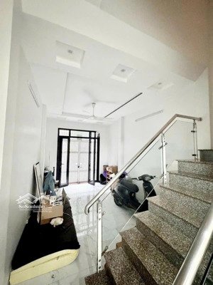 chính chủ bán nhà phân lô quân đội tô vĩnh diện - 39m2 - 5 tầng - ngõ 3m, 2 thoáng - 12.x tỷ