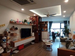 bán gấp căn hộ 4 ngủ tại toà florence mỹ đình diện tích 101m2 giá 8.4 tỷ