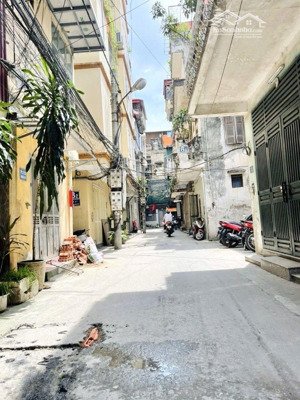 siêu phẩm phân lô 2 mặt ngõ vừa ở vừa cho thuê lương ngọc quyến hà đông +dt 45m/ 4 tầng fu