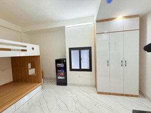 cho thuê phòng ở ngay phan đình giót - thanh xuân 25m2, full nội thất , giá 4.4 tr/th