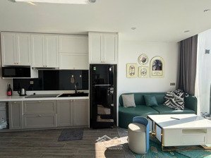 cần cho thuê căn hộ hilton bạch đằng, 16tr / tháng lh: duy đi xem căn hộ