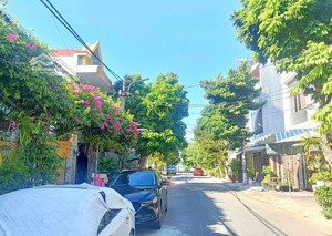 bán đất tặng nhà gần biển đường 7m5 phạm đình hổ, gần biển nguyễn tất thành giá cực tốt