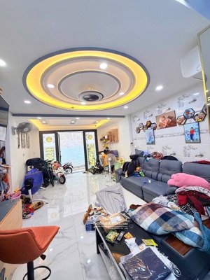 50m2- sát mặt tiền- ngay phan xích long- 4 tầng- chỉ 7.3 tỷ (tl)