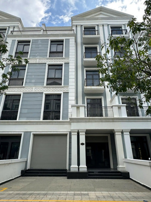chủ gửi bán nhanh: np 144m2 vị trí gần công viên, bến du thuyền giá chỉ 22.66tỷ btp tại vhgp