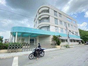 siêu vị trí - góc 2 mt nguyễn oanh - dt 25x30m (cn 663m2), đường 20m - ctxd hầm 9 tầng - 115 tỷ tl