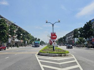 bán nhà xây thô 5 tầng mặt lý anh tông hud b. dt 90m2 mt 5m, hướng tn, giá 24.8 tỷ