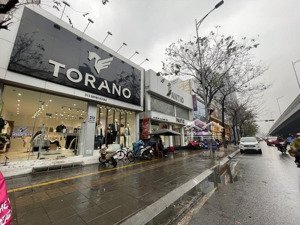 bán nhà mặt phố vip minh khai, hai bà trưng. 205m2 x 2 tầng, nở hậu 9,6m2. giá chào: 72 tỷ