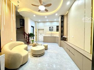 bán nhà riêng lô góc 2 mặt thoáng - vài bước ra ô tô - 31m2 - nhỉnh 9 tỷ - sổ đỏ trao tay, ở ngay