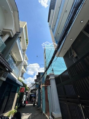 nhà khu đất vàng - nguyễn thị thập - trung tâm quận 7 - cách lotte mart 500m