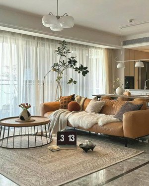 bán căn hộ rộng 130m2 mandarin view công viên cây xanh 2,8ha. full nội thất đẹp . lh 