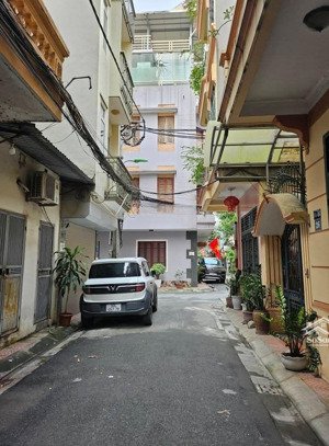 oto đỗ cửa, 40m ra mp, thông tứ tung, dt 28m2*5t, mt 4m, giá chào 7,7 tỷ