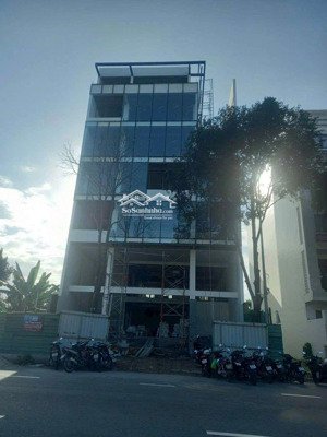 nhà 310 m2 43 tỷ 1 trệt 6 lầu mới đẹp - mặt tiền đường lý thái tổ, kdc hưng phú 1, tp cần thơ