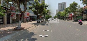 bán gấp cặp đất mặt tiền biển hồ nghinh kề lô góc, vị trí đắc địa