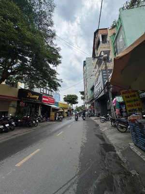 nhà siêu hiếm mặt tiền bắc hải quận 10, đang cho thuê 55tr/tháng, giá 30 tỉ thương lượng