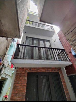 nhà chính chủ - phố lê thanh nghị 4 tầng, 3 ngủ, 3 thoáng, sổ đỏ sẵn sàng