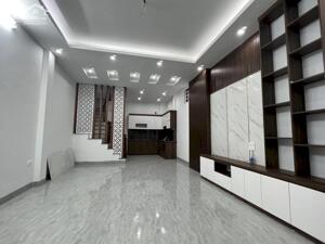 BÁN NHÀ MỚI LÔ GÓC, MẶT TIỀN RỘNG, 5 TẦNG x 38M2, PHỐ GỐC ĐỀ - HOÀNG MAI.