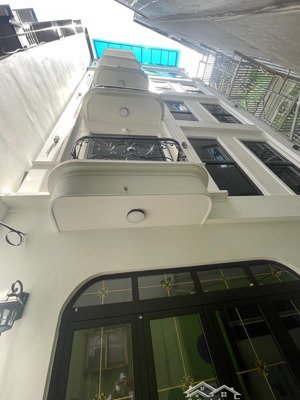 bán nhà riêng tại đỗ đức dục, mỹ đình 9,8 tỷ, 43m2, hàng hiếm tại nam từ liêm, hà nội