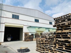 bán đất mặt đường 5, có sẵn 2000m2 nhà xưởng tiêu chuẩn, trạm điện, phòng cháy