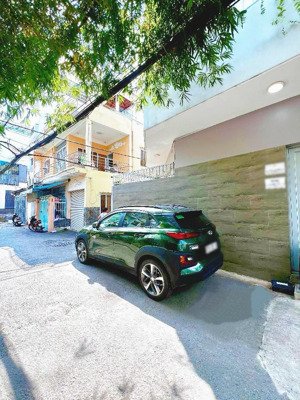 bán nhà hxh nguyễn kiệm p3 gò vấp, ngay bv175, 4x11m, 3 tầng btct 4pn, chỉ 5.6tỷ tl