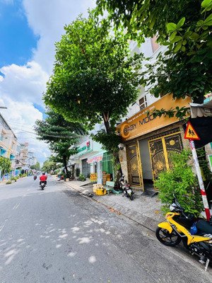 bán nhà mặt tiền đường lương trúc đàm (6.3m x 19m) - 3 lầu, q. tân phú. ngay lũy bán bích - tô hiệu